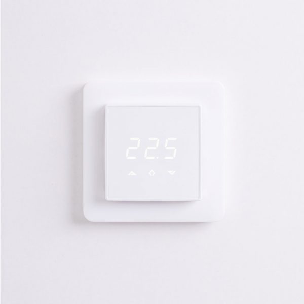 Wired room thermostat